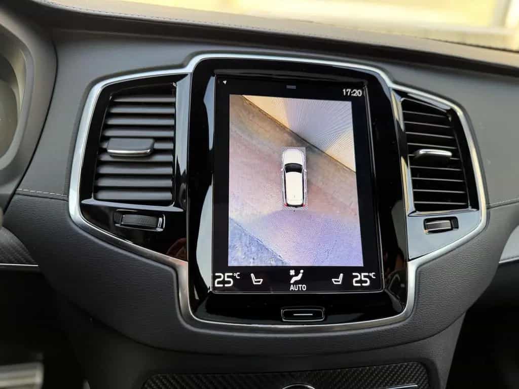 Volvo XC90 R Design AWD Pano*HUD*Carbon*H&K*360*7S*AIR 08/2020-photo-16
