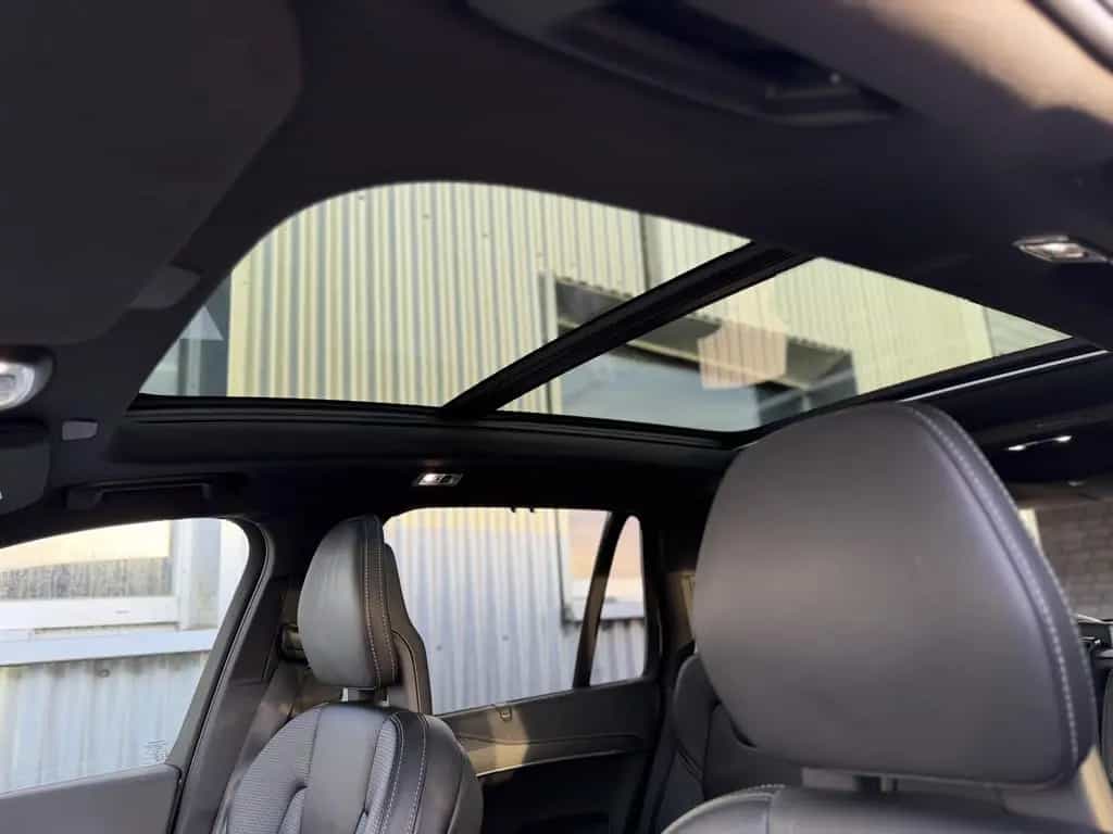 Volvo XC90 R Design AWD Pano*HUD*Carbon*H&K*360*7S*AIR 08/2020-photo-27