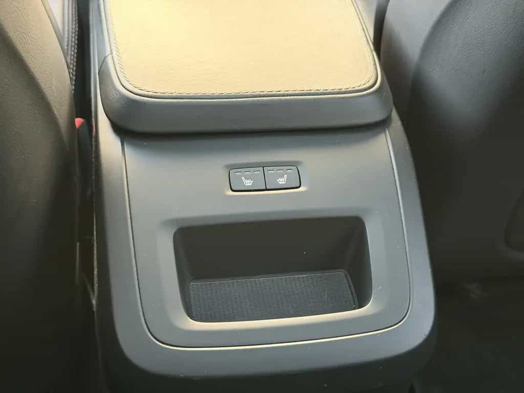 Volvo XC90 R Design AWD Pano*HUD*Carbon*H&K*360*7S*AIR 08/2020-photo-28