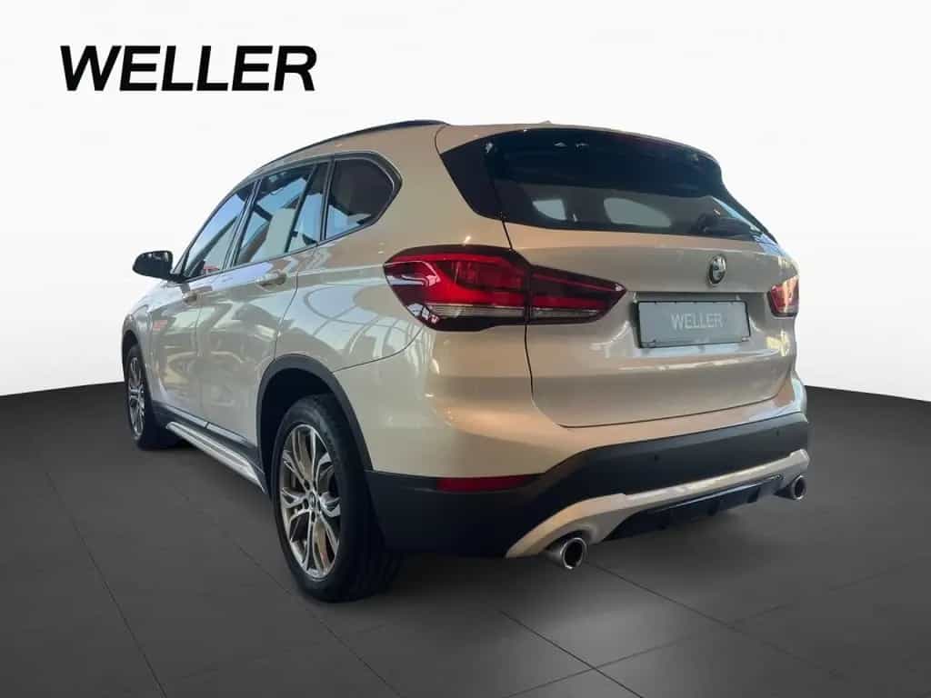 BMW X1 sDrive20d Sport Line LED,Tempo,Memory,SpoSi 08/2021-photo-5