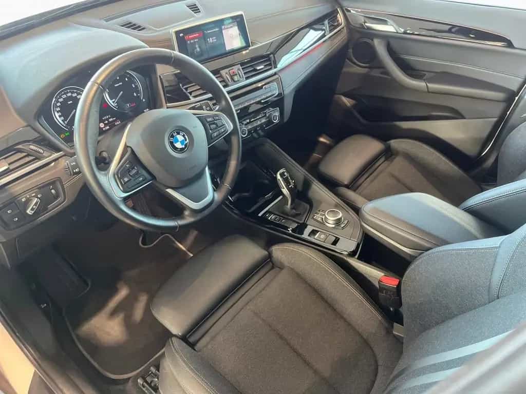 BMW X1 sDrive20d Sport Line LED,Tempo,Memory,SpoSi 08/2021-photo-9