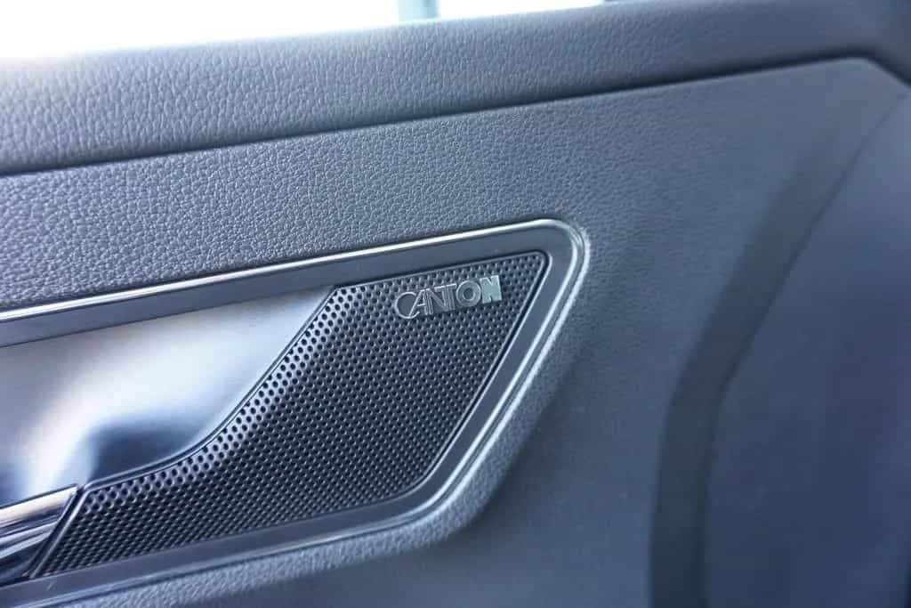 Skoda Karoq Style DSG 2.0TDI 4x4 Pano Leder Kamera 02/2019-photo-12