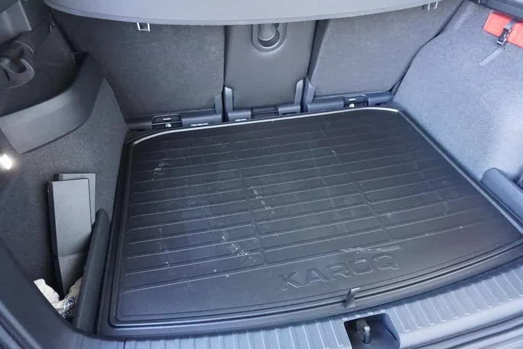 Skoda Karoq Style DSG 2.0TDI 4x4 Pano Leder Kamera 02/2019-photo-18