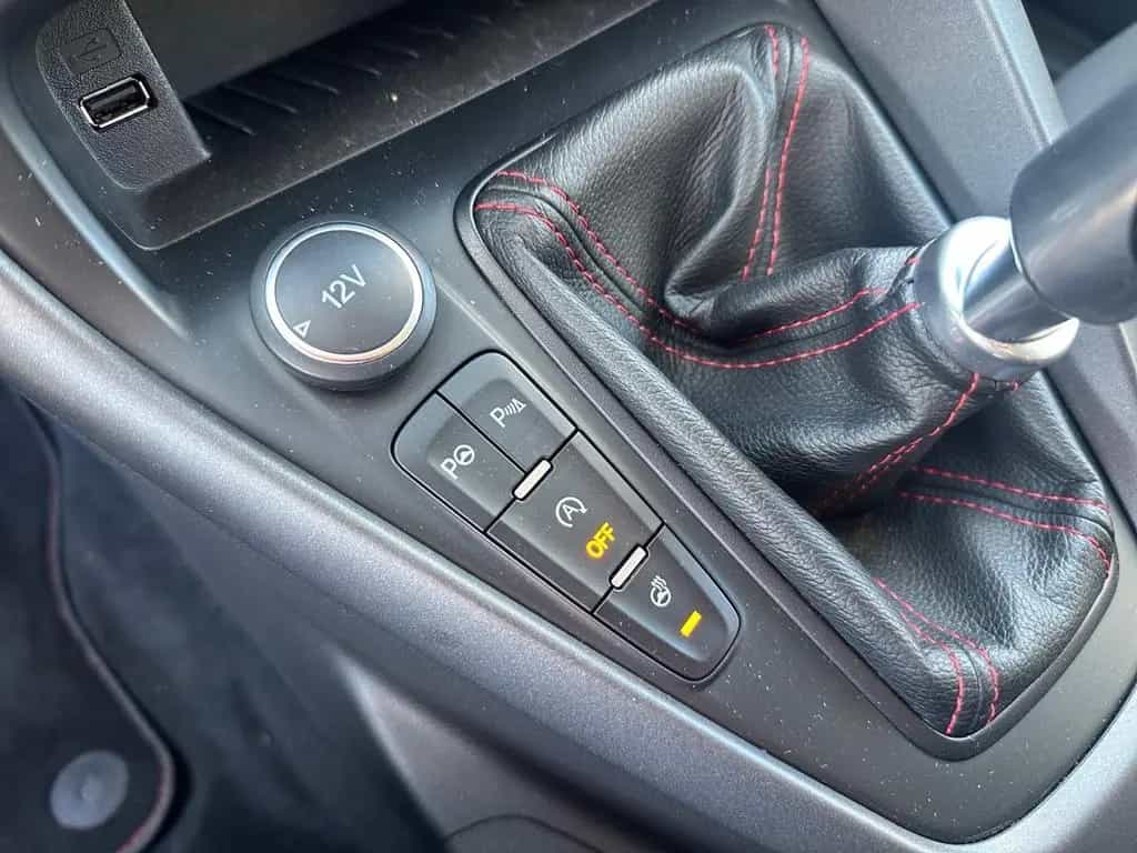 Ford Focus Lim. 1.5i Sport *Wolf *Gewindefahrwerk 03/2016-photo-11