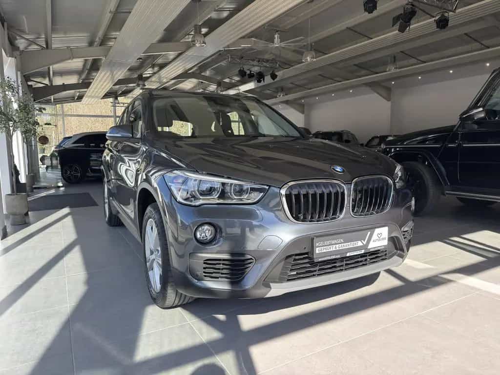 BMW X1 sDrive 20i Advantage AHK*LED*RFK*NAVI*TEMPO 10/2018-photo-0