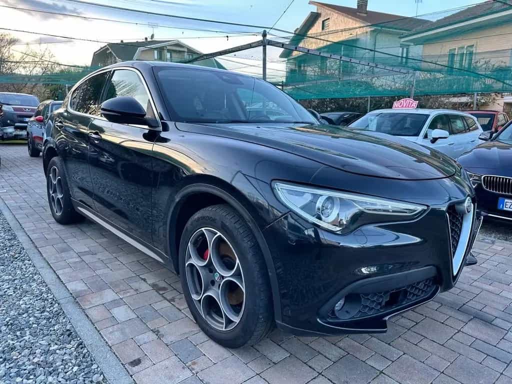 Alfa Romeo Stelvio 210 CV AT8 Q4 MOTORE DIFETTOS 01/2018-photo-1