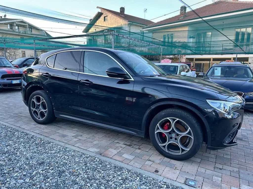 Alfa Romeo Stelvio 210 CV AT8 Q4 MOTORE DIFETTOS 01/2018-photo-3