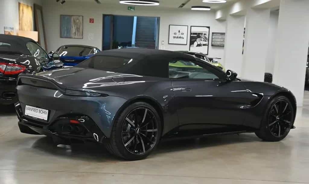 Aston Martin V8 Vantage Roadster 06/2021-photo-2