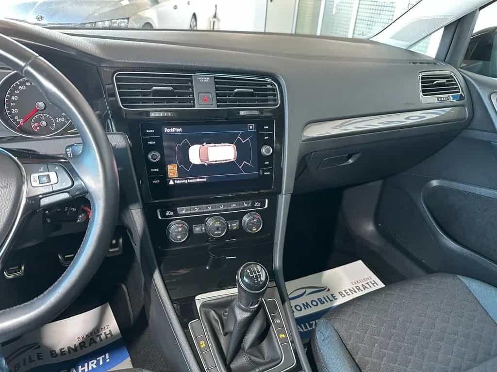 Volkswagen Golf VII Variant IQ.DRIVE ALLWETTER*ACC*PDC*NAVI 10/2019-photo-17