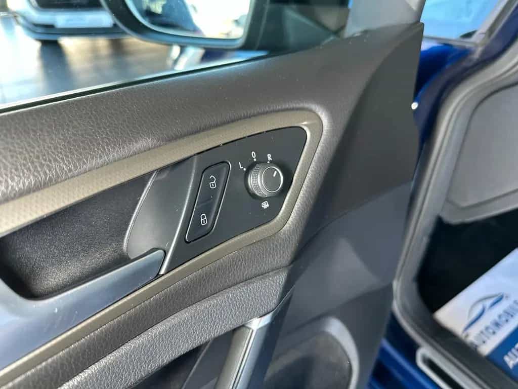 Volkswagen Golf VII Variant IQ.DRIVE ALLWETTER*ACC*PDC*NAVI 10/2019-photo-29
