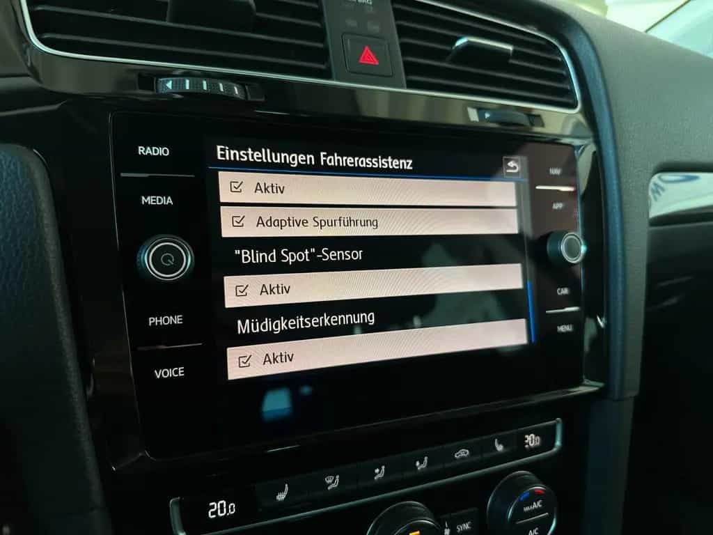 Volkswagen Golf VII Variant IQ.DRIVE ALLWETTER*ACC*PDC*NAVI 10/2019-photo-40