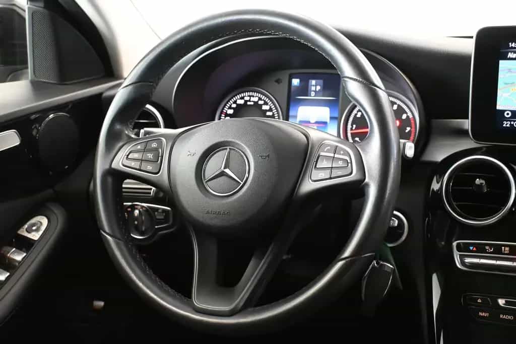 Mercedes-Benz C 200 T Avantgarde *AHK *KAMERA *LED *TOTWINKEL 04/2017-photo-11