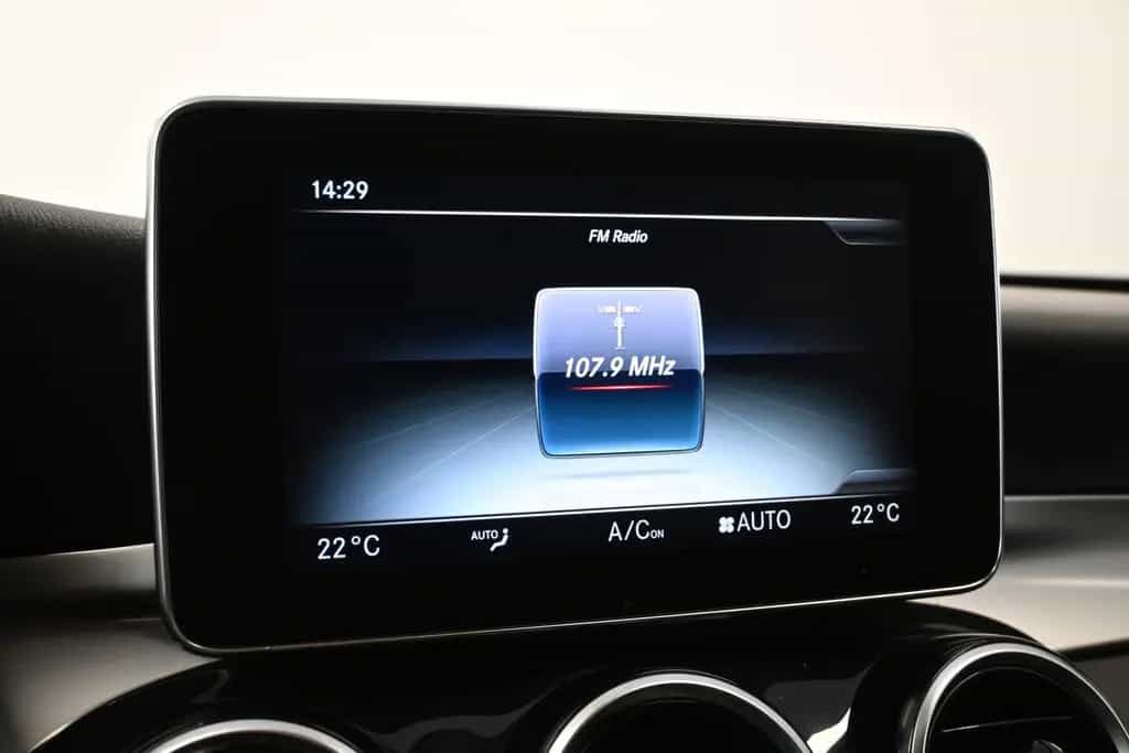 Mercedes-Benz C 200 T Avantgarde *AHK *KAMERA *LED *TOTWINKEL 04/2017-photo-27