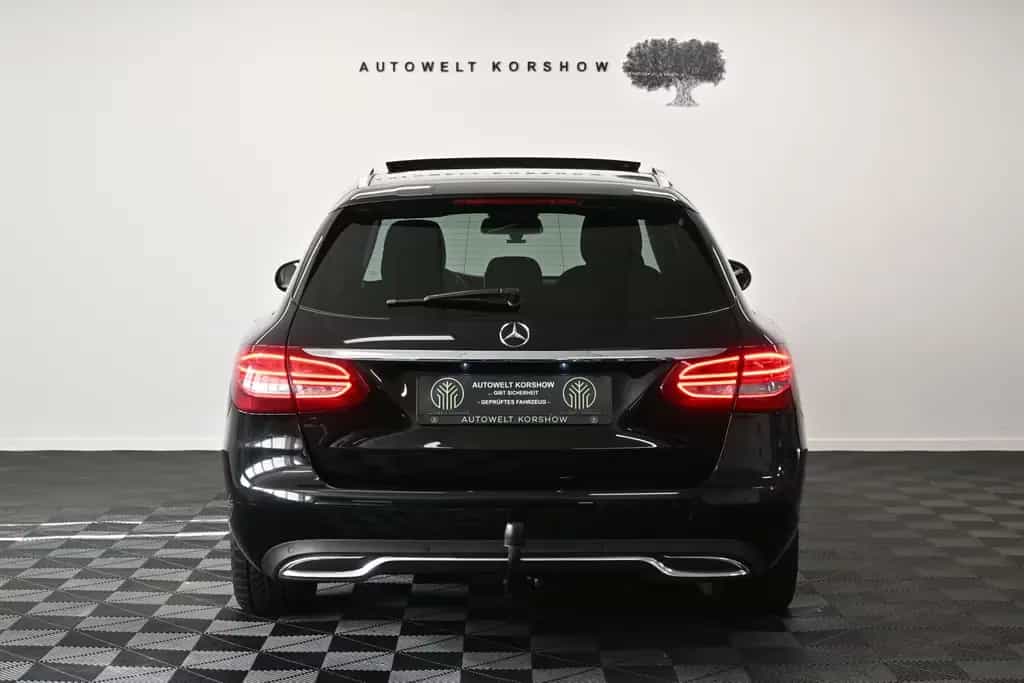 Mercedes-Benz C 200 T Avantgarde *AHK *KAMERA *LED *TOTWINKEL 04/2017-photo-5