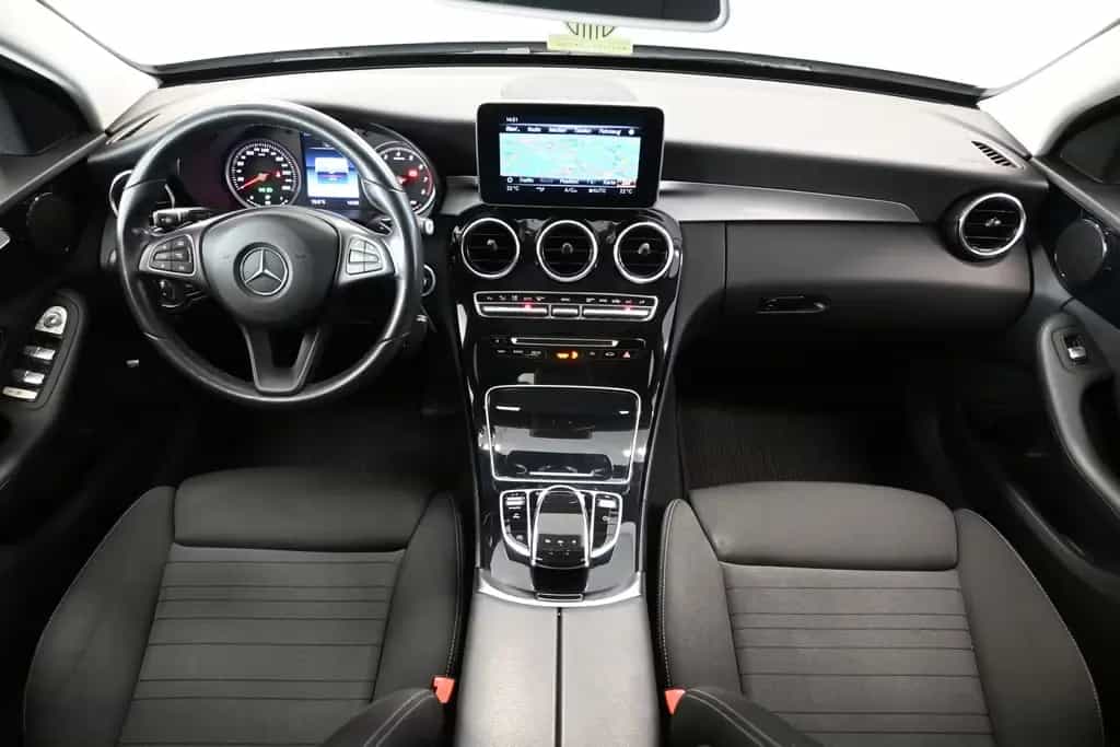 Mercedes-Benz C 200 T Avantgarde *AHK *KAMERA *LED *TOTWINKEL 04/2017-photo-9