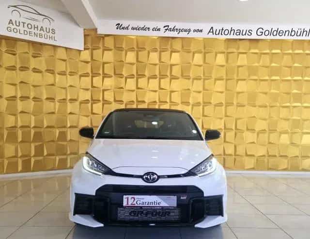 Toyota Yaris GR 1.6L TURBO*KEYLESS*SHZ*4x4*ACC* 11/2024-photo-1