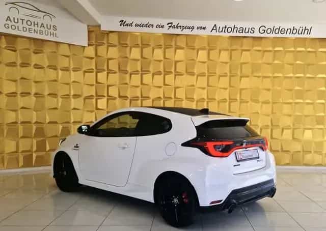 Toyota Yaris GR 1.6L TURBO*KEYLESS*SHZ*4x4*ACC* 11/2024-photo-4