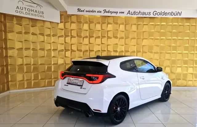 Toyota Yaris GR 1.6L TURBO*KEYLESS*SHZ*4x4*ACC* 11/2024-photo-6