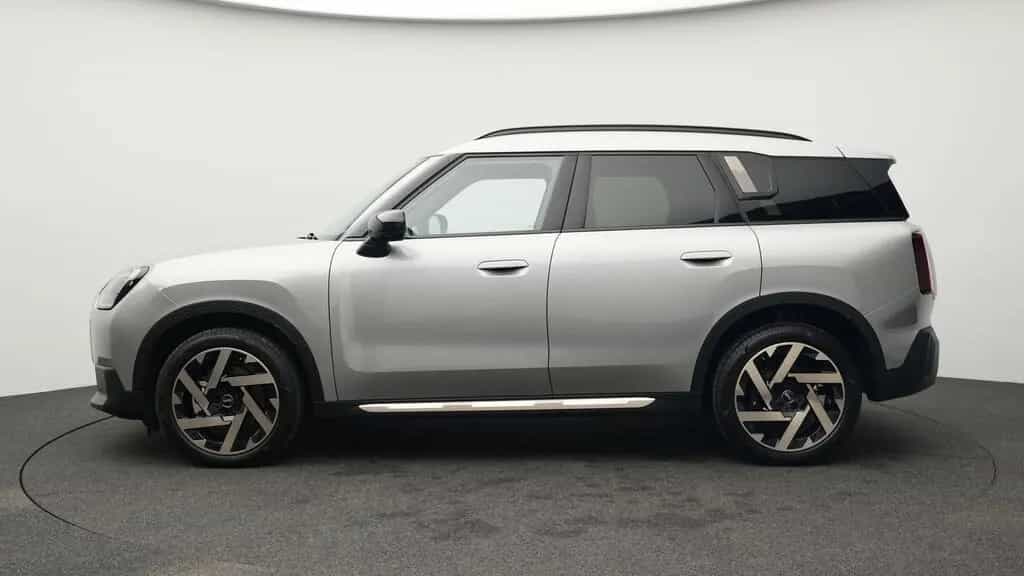 MINI Countryman C (Cooper) Countryman C 06/2025-photo-3