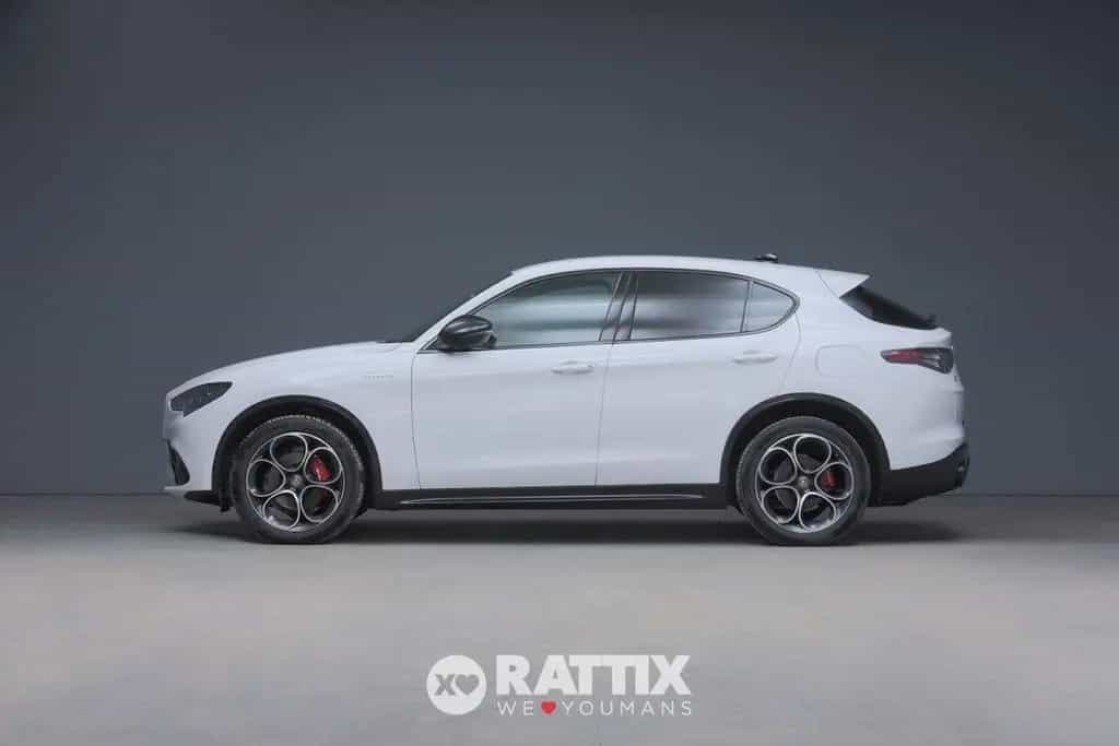 Alfa Romeo Stelvio 2.2 t 210CV Veloce Q4 Auto 04/2024-photo-0