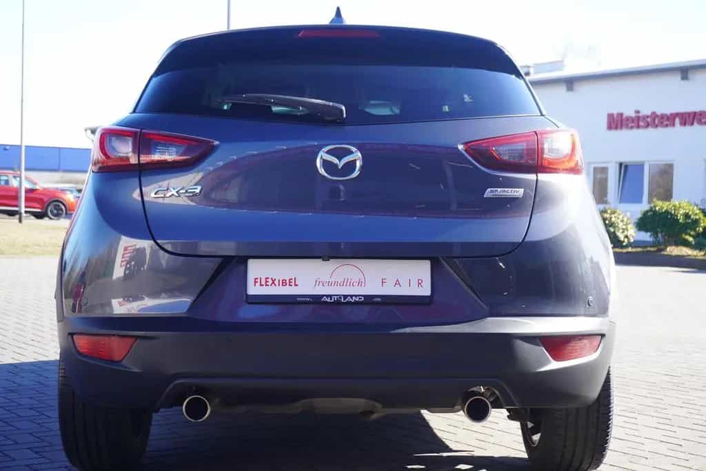 Mazda CX-3 2.0 SKYACTIV-G Sports-Line LED Navi Leder 01/2017-photo-3