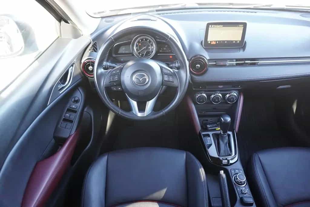Mazda CX-3 2.0 SKYACTIV-G Sports-Line LED Navi Leder 01/2017-photo-9