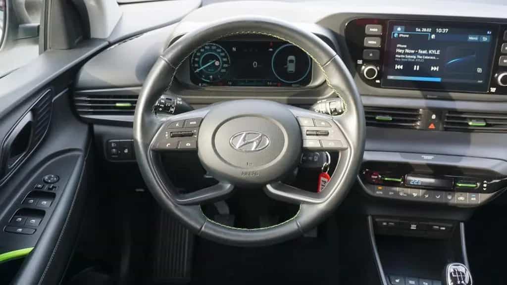 Hyundai i20 1.0 T-GDI Intro Edition Kamera Sitzheizung 08/2021-photo-13