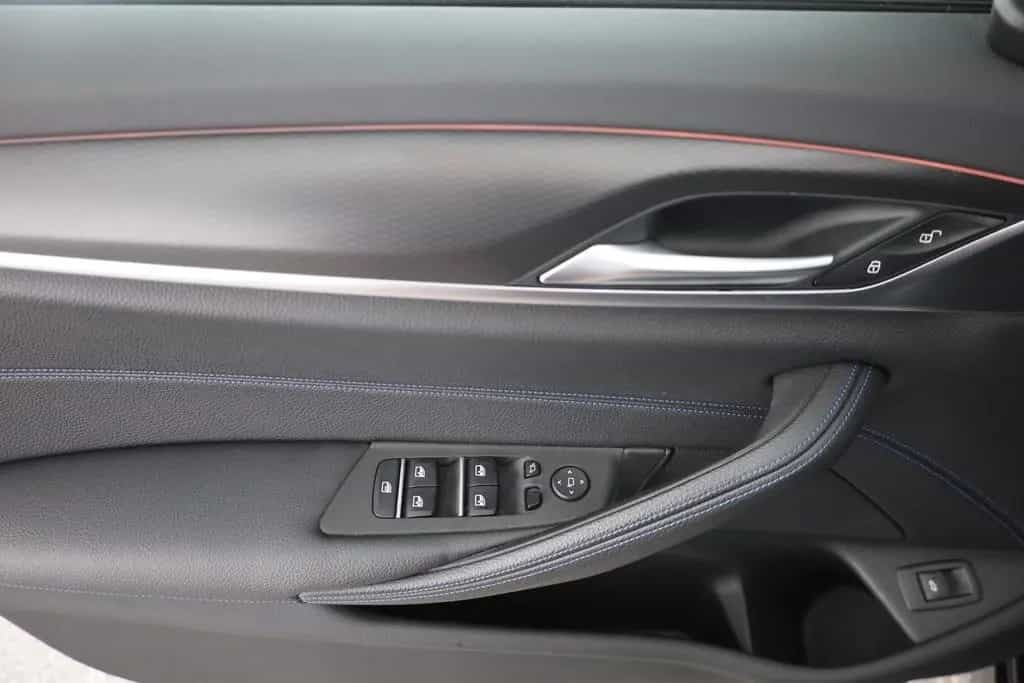 BMW 5 Series 520d Touring M Sport LED Navi Panorama Tempomat 11/2021-photo-21