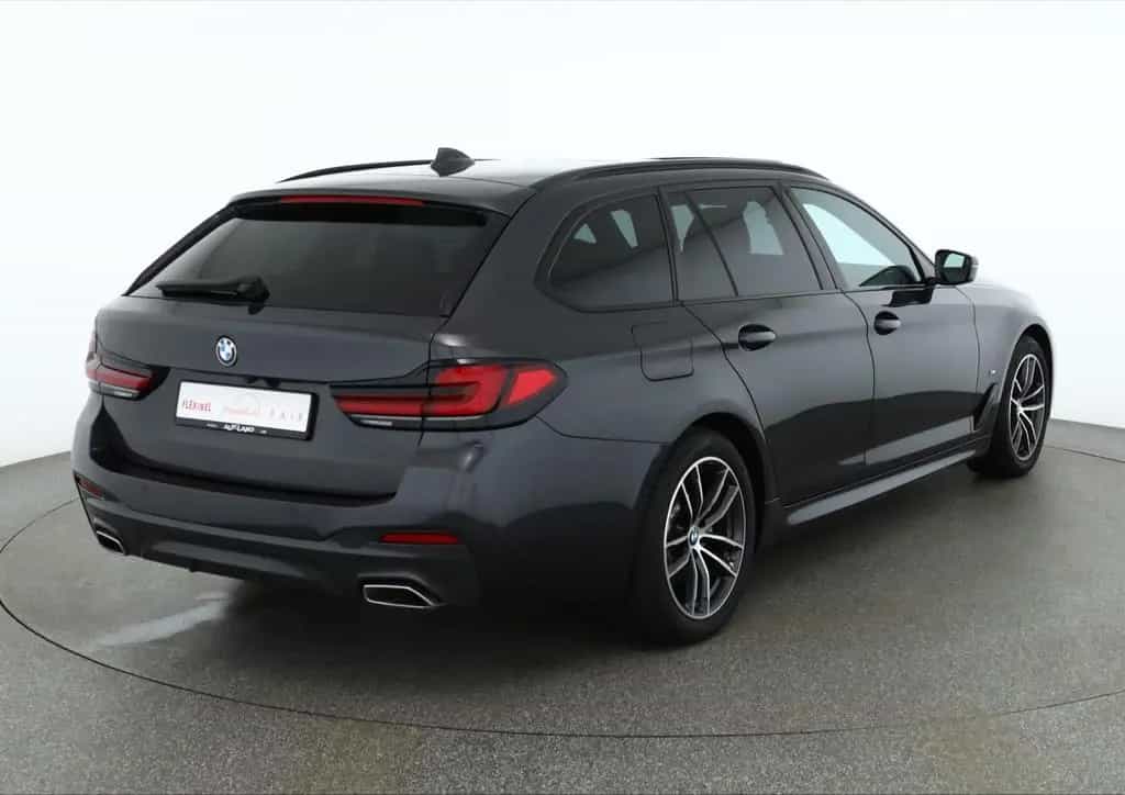 BMW 5 Series 520d Touring M Sport LED Navi Panorama Tempomat 11/2021-photo-4
