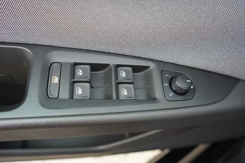 Seat Leon ST 1.0 TSI Style LED Klimaaut. ACC DAB PDC 08/2019-photo-30