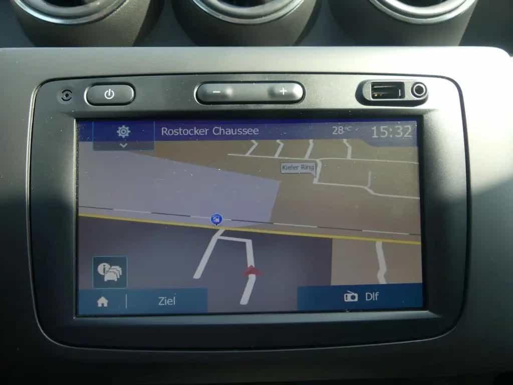 Dacia Duster II 1.3 TCE Comfort Navi Kamera Totwinkel 06/2019-photo-14