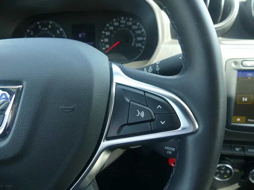 Dacia Duster II 1.3 TCE Comfort Navi Kamera Totwinkel 06/2019-photo-21