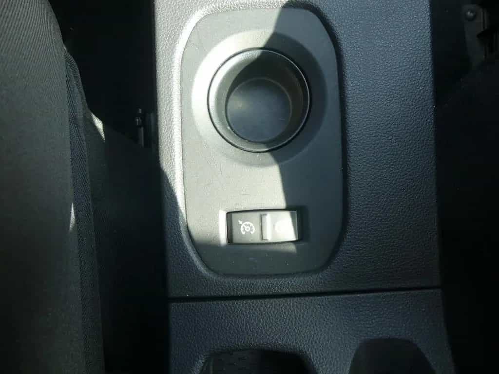 Dacia Duster II 1.3 TCE Comfort Navi Kamera Totwinkel 06/2019-photo-26