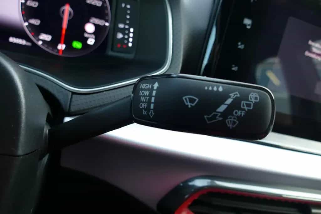 Seat Arona 1.0 TSI FR DSG LED Navi ACC Kamera PDC USB 10/2021-photo-11