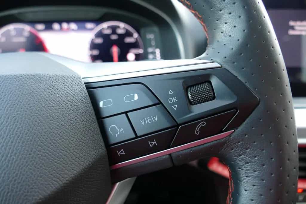 Seat Arona 1.0 TSI FR DSG LED Navi ACC Kamera PDC USB 10/2021-photo-9