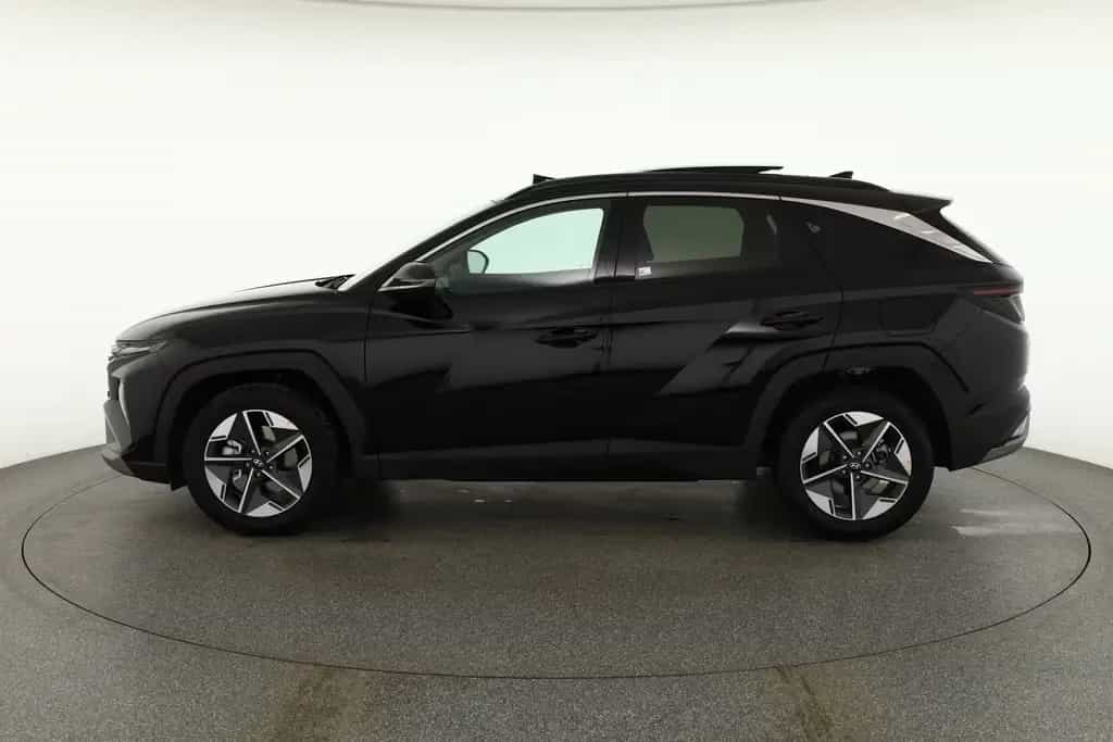 Hyundai TUCSON 1.6 T-GDI Aut. Matrix ACC Navi Pano 12/2025-photo-1