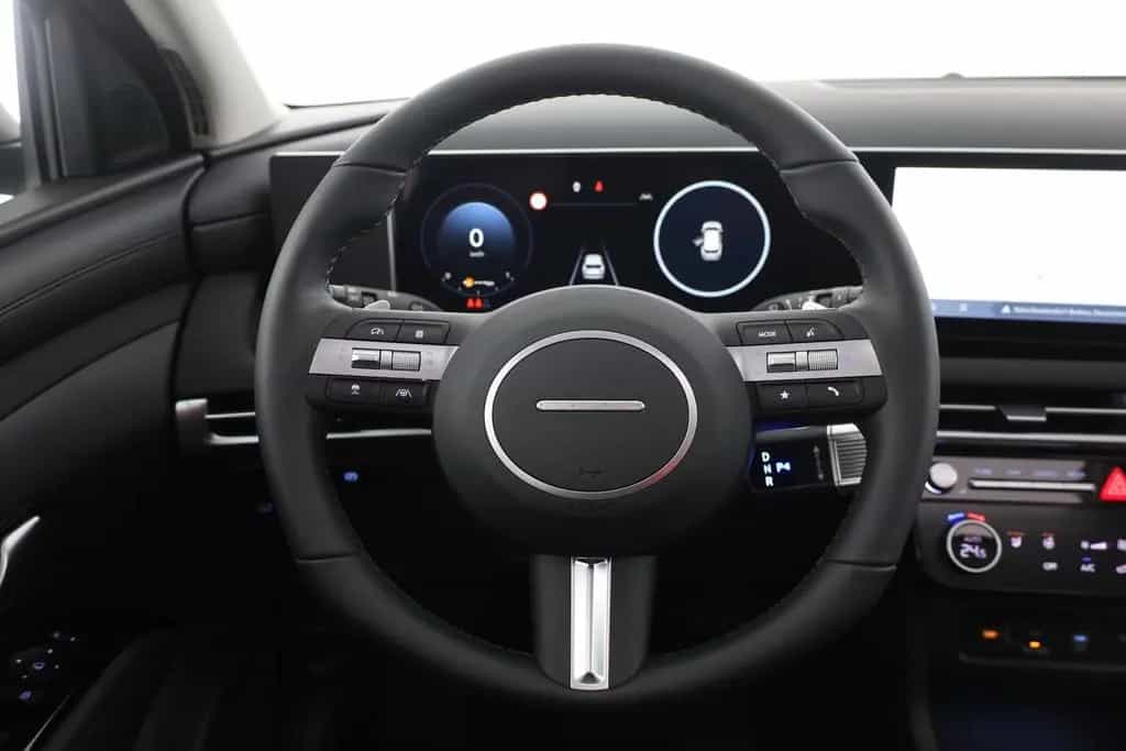 Hyundai TUCSON 1.6 T-GDI Aut. Matrix ACC Navi Pano 12/2025-photo-13