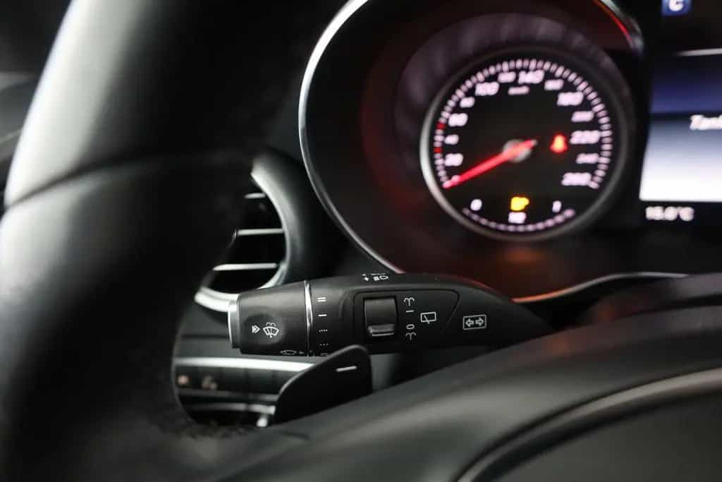 Mercedes-Benz GLC-Class 250 4Matic Exclusive LED Navi Teilleder AHK 04/2018-photo-17