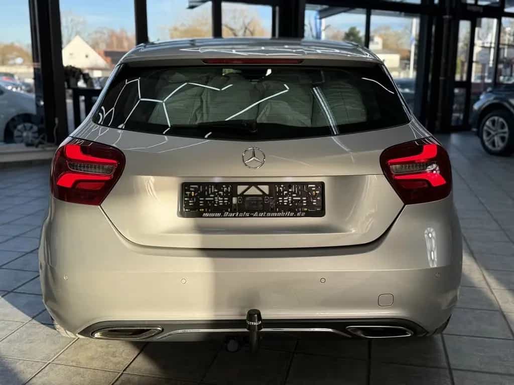 Mercedes-Benz A-Class 200 BE Urban, LED, Leder, Navi, 7G, Sitzheiz. 03/2017-photo-2