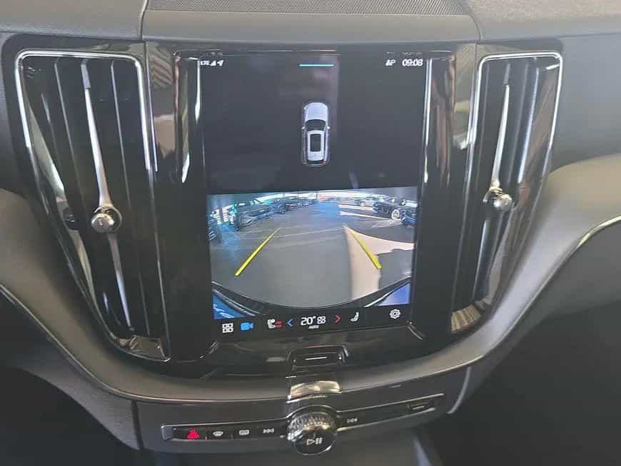 Volvo XC60 B4 D Core 01/2023-photo-15