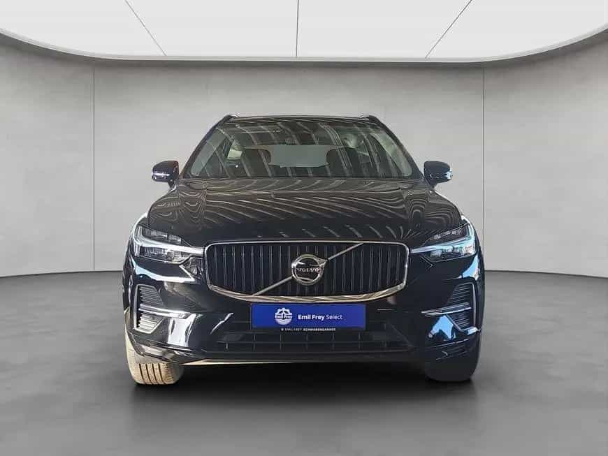Volvo XC60 B4 D Core 01/2023-photo-4