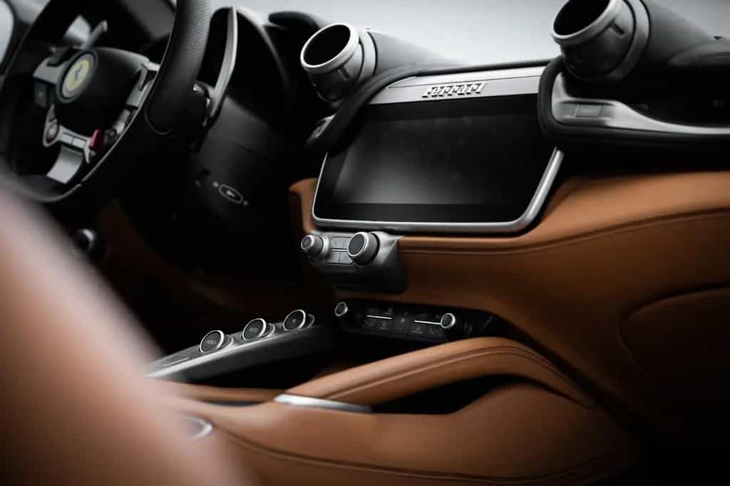 Ferrari GTC4Lusso GTC4 Lusso T V8 07/2019-photo-10
