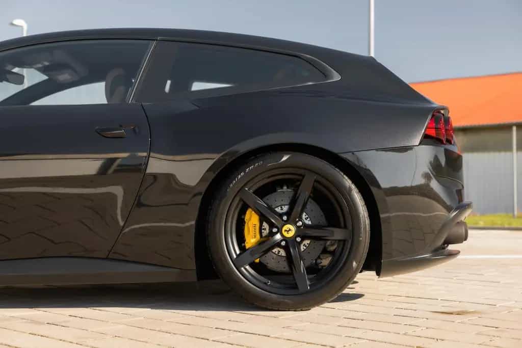 Ferrari GTC4Lusso GTC4 Lusso T V8 07/2019-photo-4