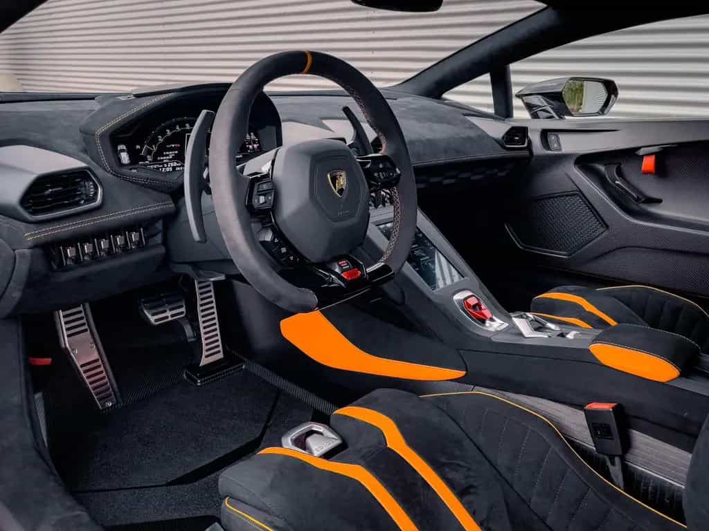 Lamborghini Huracán STO FULL CARBON 10/2021-photo-15