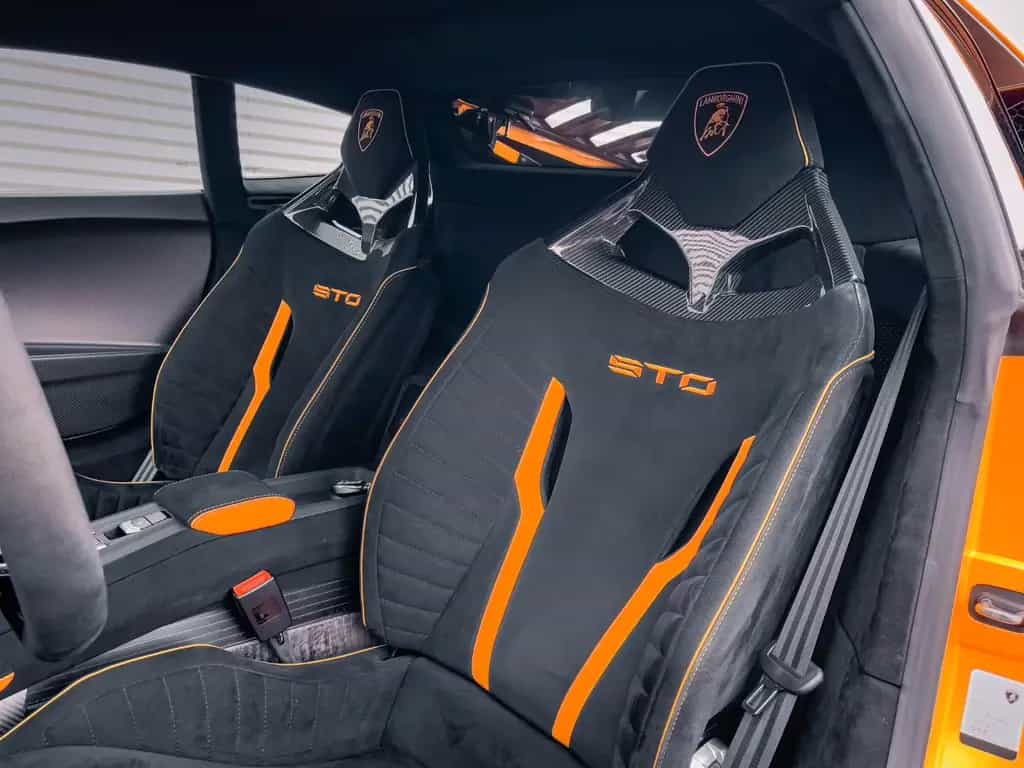 Lamborghini Huracán STO FULL CARBON 10/2021-photo-17