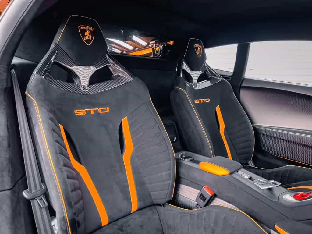 Lamborghini Huracán STO FULL CARBON 10/2021-photo-5