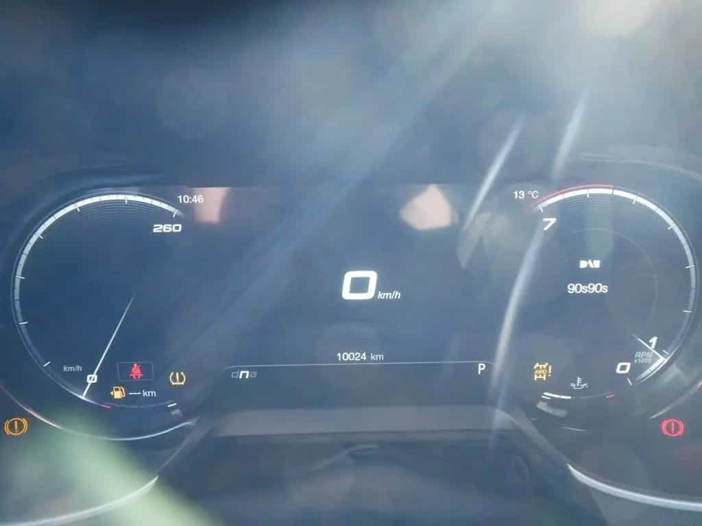 Alfa Romeo Giulia TI 2.0 TURBO 16V 280 PS AT8 Q4 NAVI XENON 07/2023-photo-22
