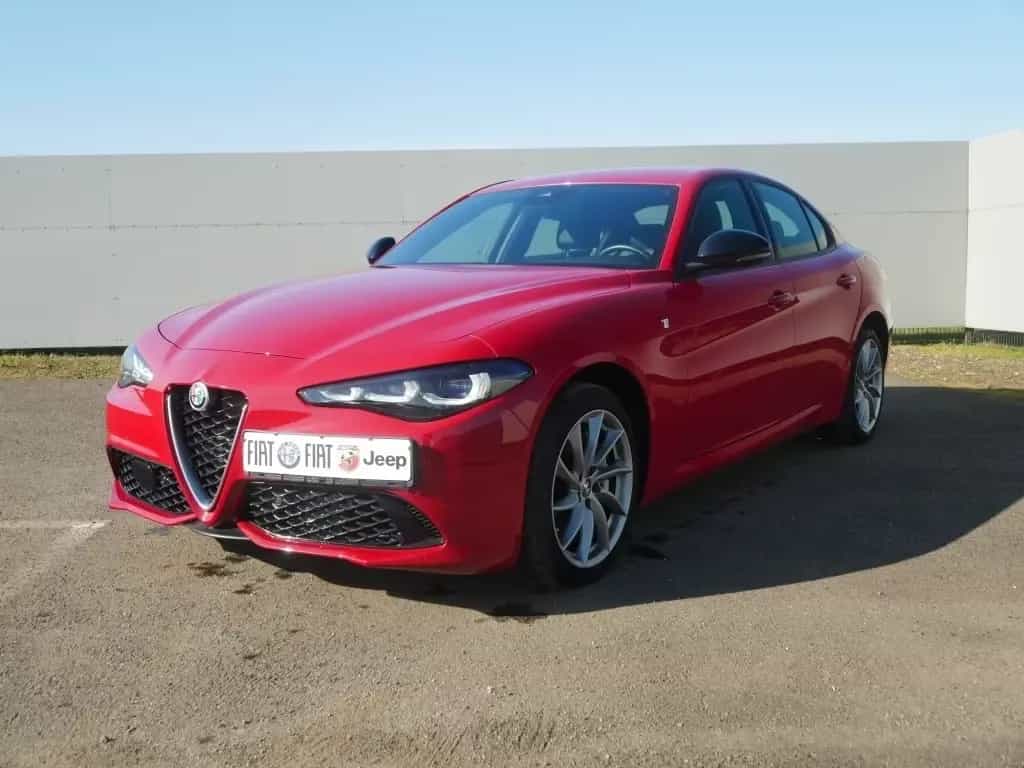 Alfa Romeo Giulia TI 2.0 TURBO 16V 280 PS AT8 Q4 NAVI XENON 07/2023-photo-6