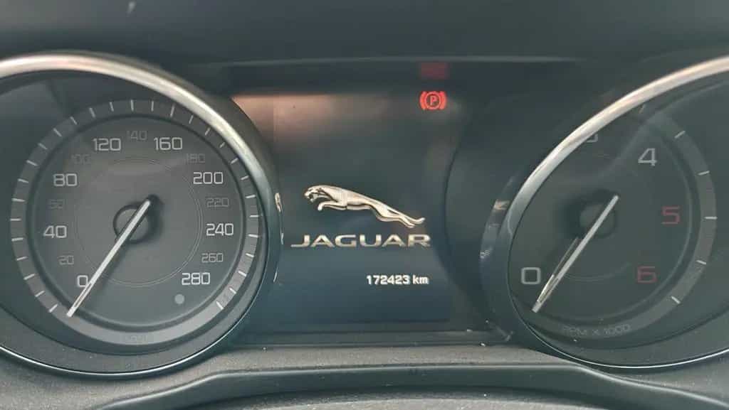Jaguar XE 2.0 D Turbo 180CV aut. Portfolio (Avar 09/2015-photo-12
