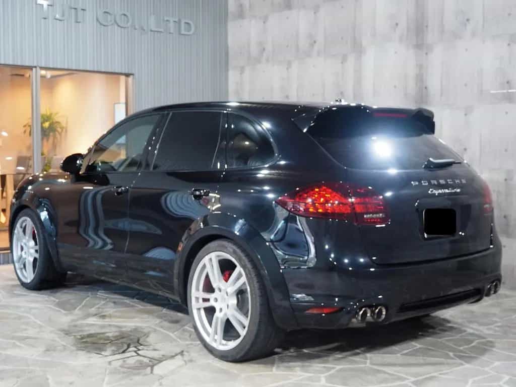 Porsche Cayenne Turbo S 10/2013-photo-0